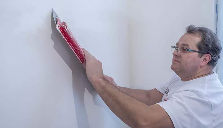 Travaux de plâtrerie minutieux