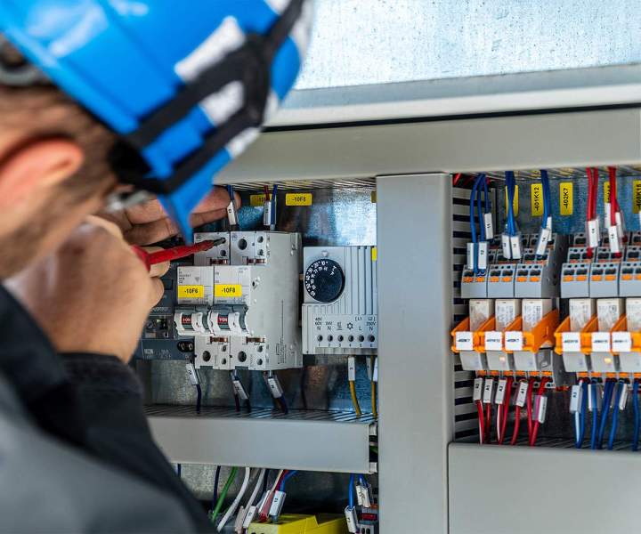 Installation éclairage plafond Clermont-Ferrand